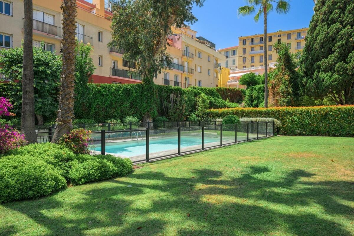 Le Coq Wagner - Parking - Air Conditioning - Pool Apartman Menton Kültér fotó